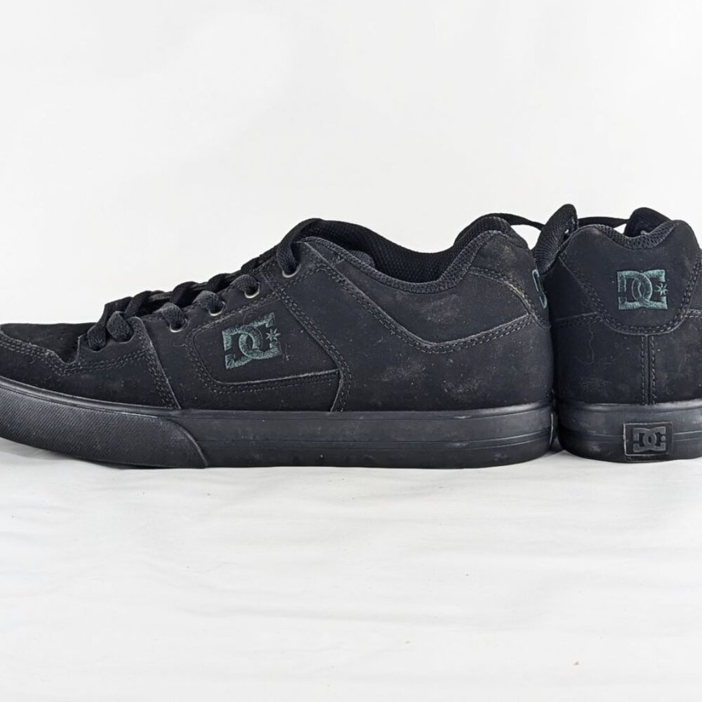 DC Pure skate shoes, Men's size 8, all black - Picture 4 of 7